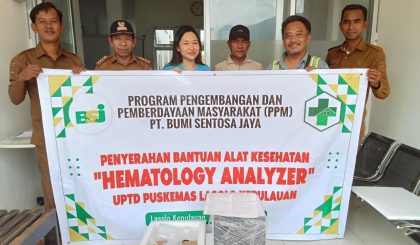 Penyerahan bantuan alat kesehatan Hematology Analyzer dari PT Bumi Sentosa Jaya kepada UPTD Puskesmas Lasolo Kepulauan Konawe Utara sebagai bagian dari Program Pemberdayaan Masyarakat di bidang kesehatan.