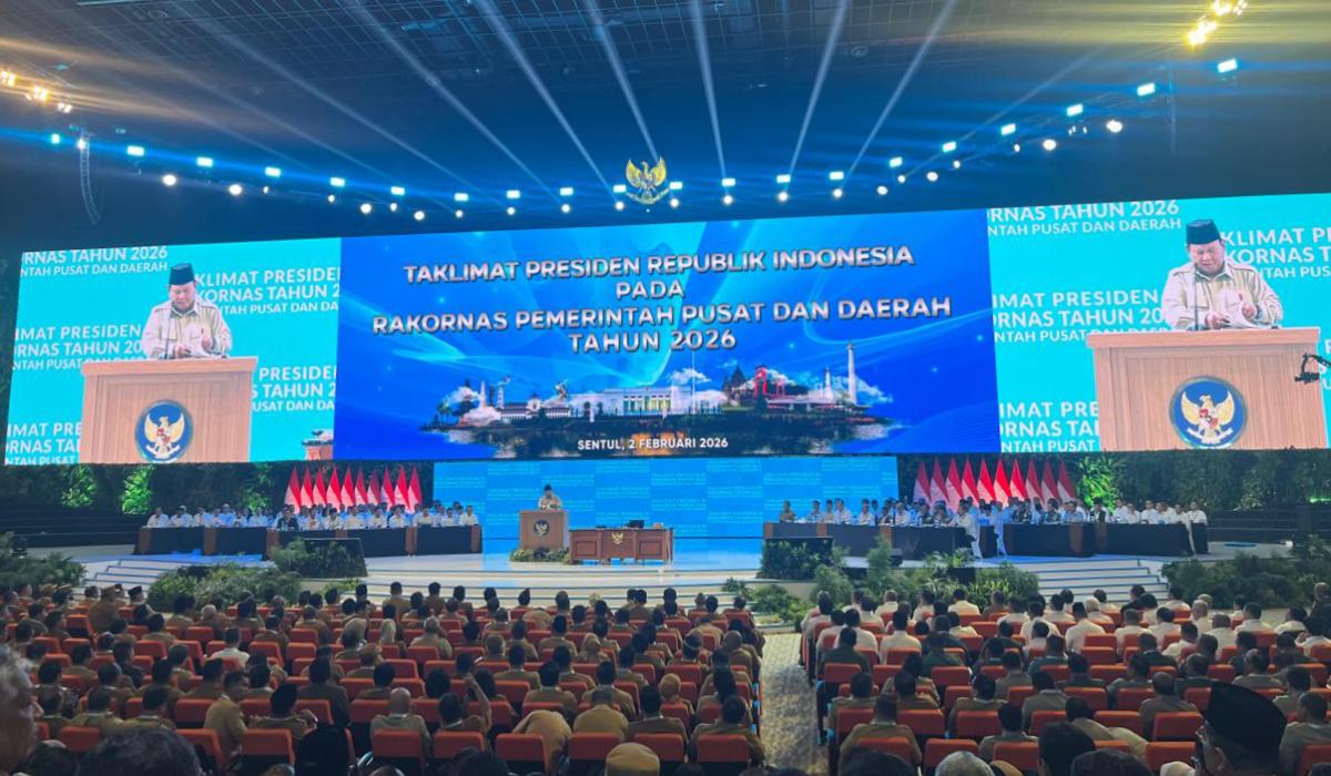 Presiden RI menyampaikan arahan pada Rakornas Pemerintah Pusat dan Daerah 2026 di Sentul