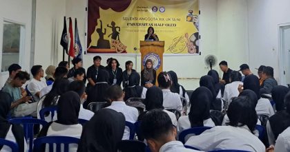 UK Seni UHO Kendari mengukuhkan 26 anggota baru dalam Selekta XIX.