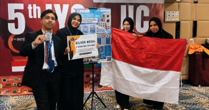 Mahasiswa UHO meraih Silver Medal pada 5th International Youth Summit 2026 di Malaysia melalui inovasi terumbu karang buatan ramah lingkungan.